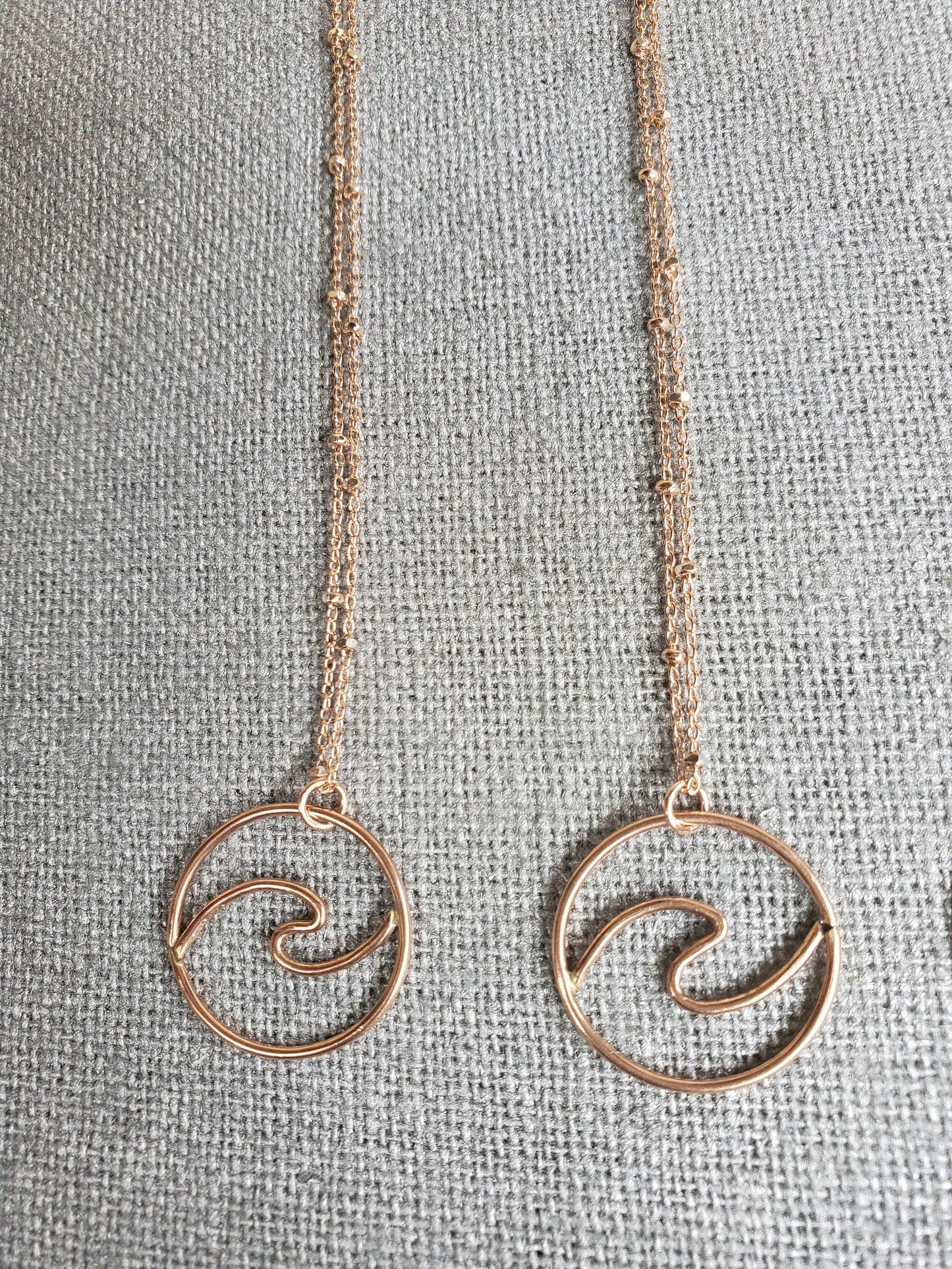 Tsunami Pendant