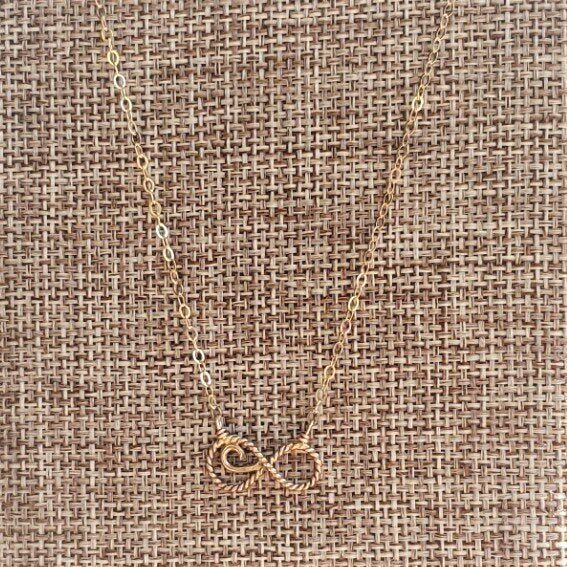 Infinity Wave Choker