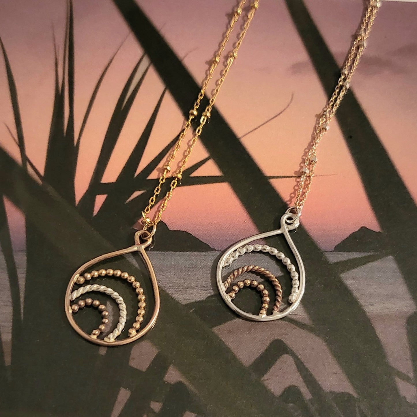 Anuenue (Rainbow) Pendant