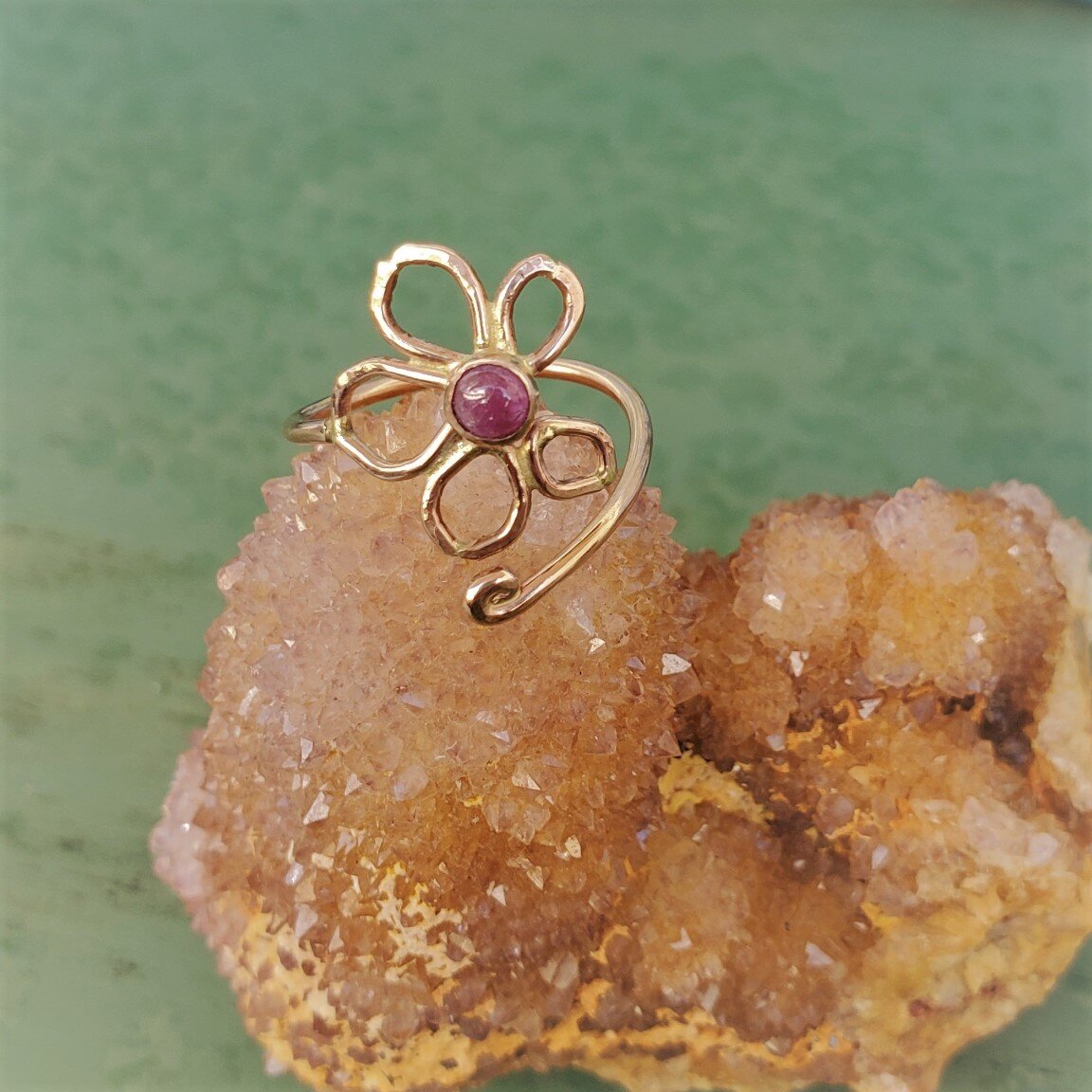 Naupaka Gem Flower Bypass Ring