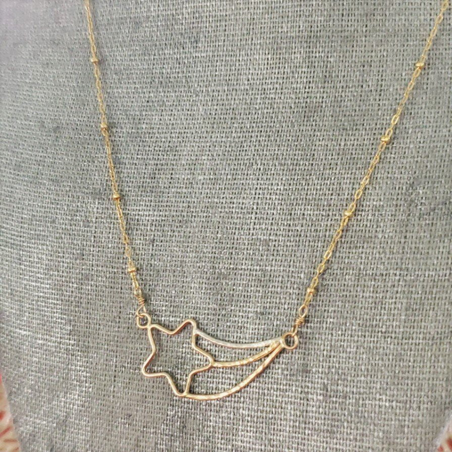 "Hoku Pana" (Shooting Star) Necklace